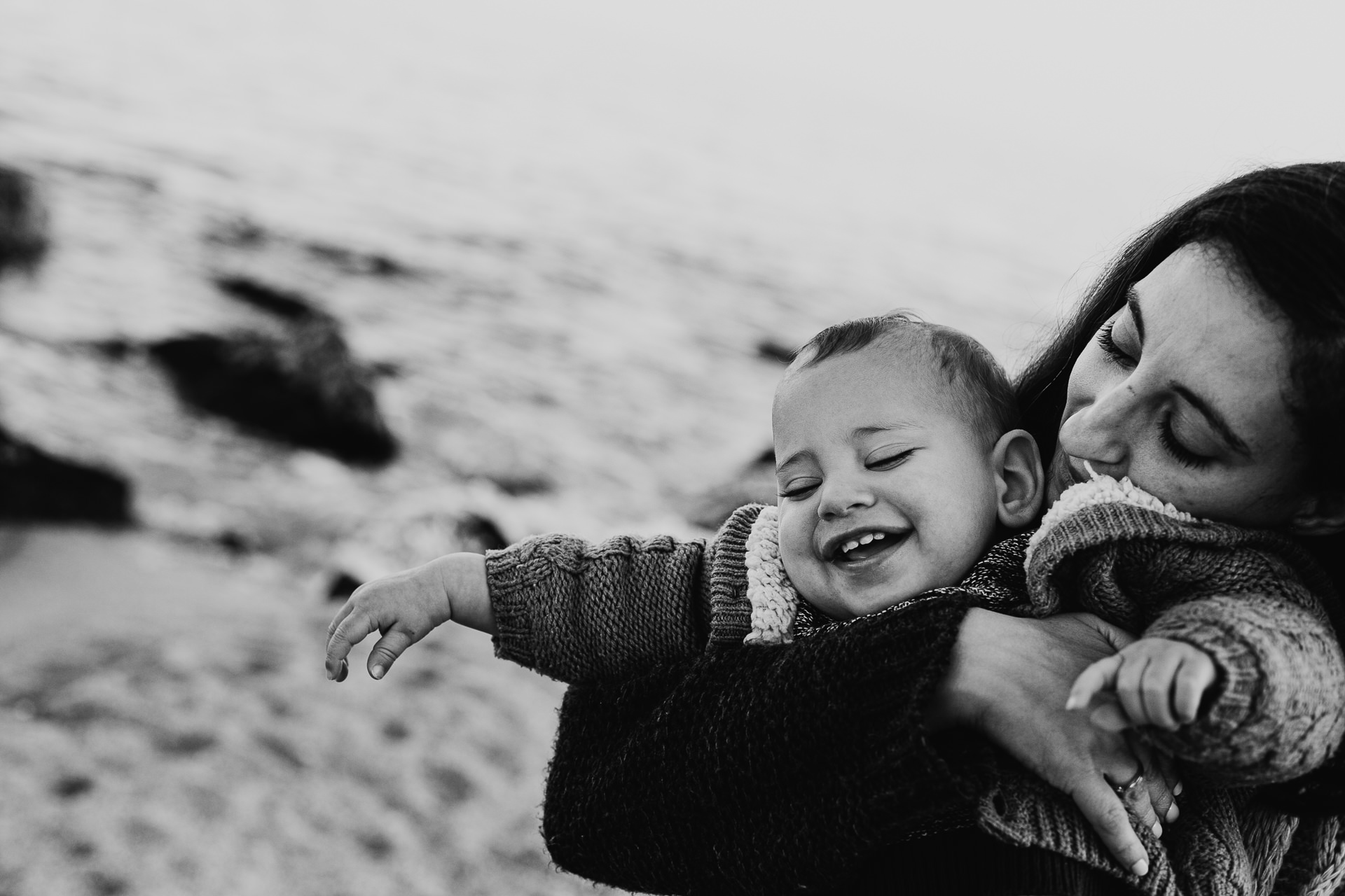 sesion de fotos infantil playa pont petroli badalona